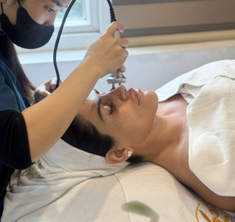 V&igrave; Sao N&ecirc;n Xử L&yacute; Mụn Thịt Tại Spa Thay V&igrave; Ở Nh&agrave;? Trị mụn thịt gi&aacute; rẻ