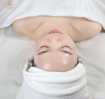 Tẩy tế b&agrave;o chết body thực tế tại spa | Tẩy tế b&agrave;o chết gi&aacute; rẻ H&agrave; Nội